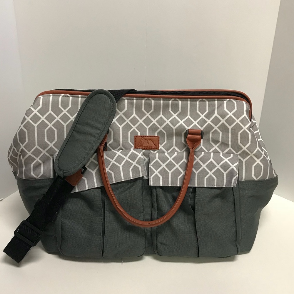 Arctic Zone Insulated Picnic Carrier